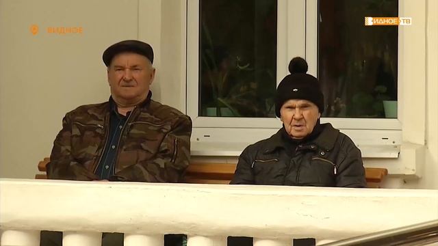 «Танцуют все!» - уроки танцев для людей старшего поколения смотреть онлайн