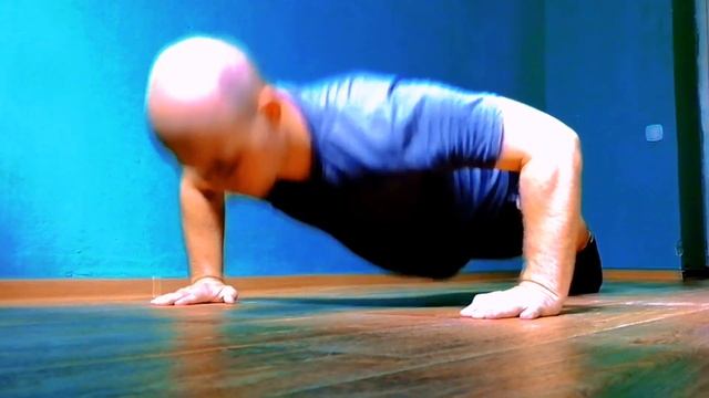 Отжимание от пола смотреть онлайн