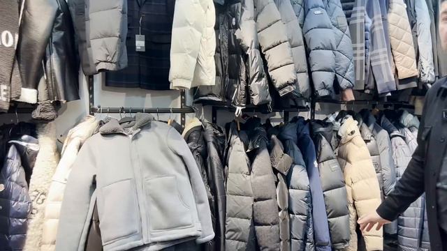 БЕЗ НАЗВАНИЯ SHOP✨ РАСПРОДАЖА -70%🔥 МУЖСКАЯ БРЕНДОВАЯ ОДЕЖДА👍 КУРТКИ| КОСТЮМЫ😍 ТК Садовод. Москва смотреть онлайн