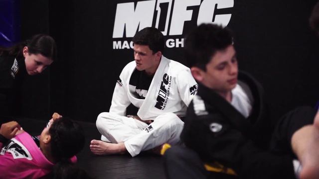 M1FC Brazilian Jiu Jitsu for Kids & Teens смотреть онлайн