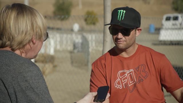 Flat Track with Chad Reed and Jorge Lorenzo смотреть онлайн