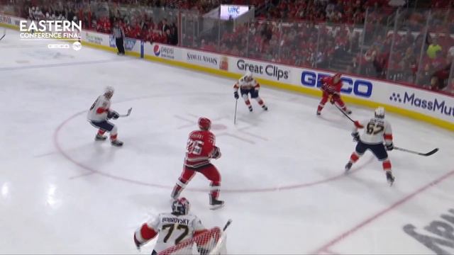 Aleksander Barkov 1+0 @ Carolina (ECF Game 2) смотреть онлайн