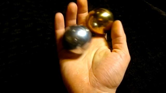 Tips, how to do two balls without touching смотреть онлайн