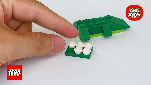 LEGO Classic 10696 Crocodile Building Instructions