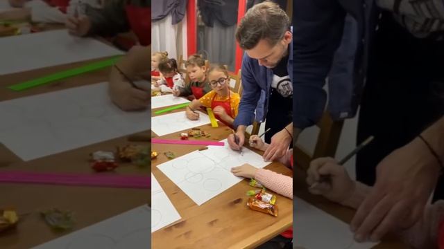 Детский Мастер-класс по рисованию в Москве 06.11.2021 ?. смотреть онлайн