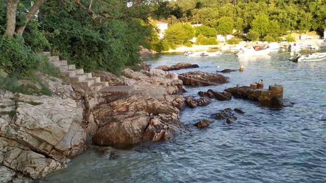 #Croatia Откуда авто на закрытом острове, без машин? Пешая зона, охрана природы и законы смотреть онлайн