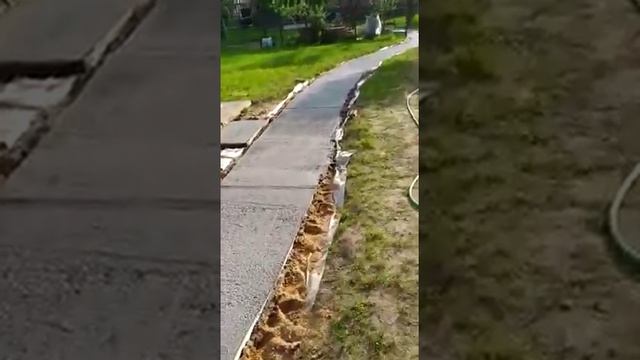 Устройство дорожек на бетонном основании