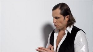 Привет, меня зовут Артур Пирожков 4k (мем с тиктока)