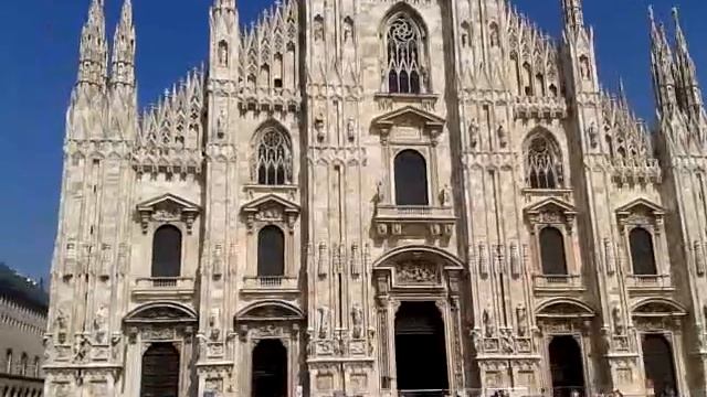 Panorama (Piazza del Duomo, Milan, Province of Milan, Italy, 2013-07-15) смотреть онлайн