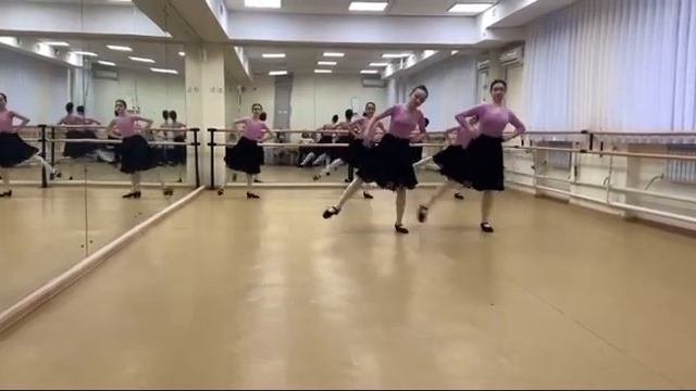 Белорусская комбинация по народному танцу смотреть онлайн