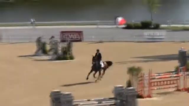 Video of CORDOBA PEDROVAL ridden by ROBERTO TERAN, JR. from ShowNet! смотреть онлайн