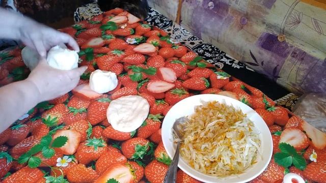 ПИРОЖКИ С КАПУСТОЙ . САМОЕ ВКУСНОЕ, МЯГКОЕ ТЕСТО!!! смотреть онлайн