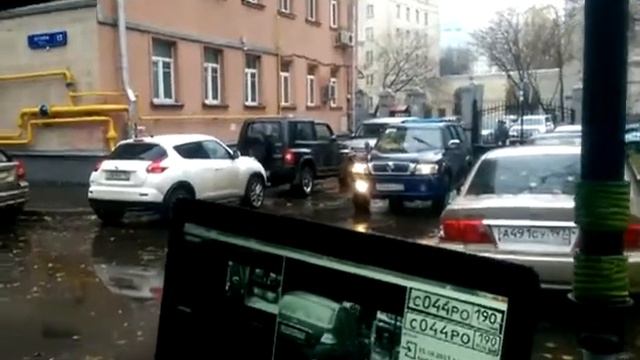 Демонстрация работы системы Автомаршал на въезде в жилой комплекс смотреть онлайн