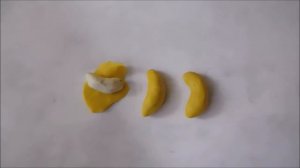Лепим бананы. лепим еду из пластилина, из пластилина еду