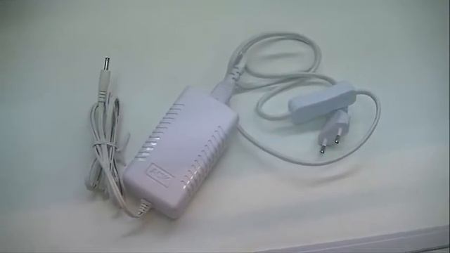 Сверхяркий светодиодный светильник IP44 Tossa с регулировкой яркости смотреть онлайн