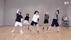 TXT (투모로우바이투게더) '교환일기 (두밧두 와리와리)' Dance Practice