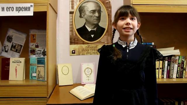 Страна читающая — Дарья Красикова читает произведение «Весенние воды» Ф. И. Тютчева смотреть онлайн