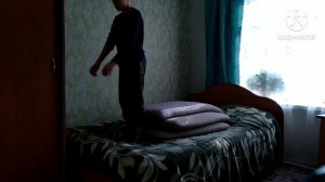 Обучение на заднее сальто в домашних условиях