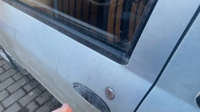 Скрип ограничителей дверей Логан1 смотреть онлайн