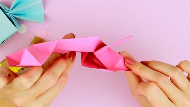 ОРИГАМИ КОРОБОЧКА ДЛЯ ПОДАРКА | КОНФЕТКА ИЗ БУМАГИ | ORIGAMI CANDY BOX смотреть онлайн