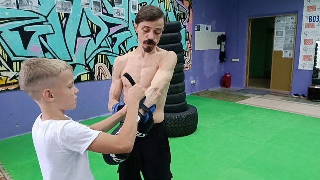 НаРодная ГимнАсТиКа и РукОпашный Бой. ПодГотовка к Боям "Стенка на Стенку"?! 8.07.2023. СКК "Вместе смотреть онлайн