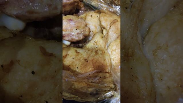 Курица в духовке полный рецепт на канале #украина #еда #быстрыйрецепт #кулинария #вкусно #україна смотреть онлайн