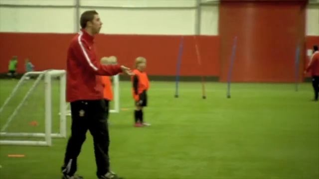 Soccer Drill: 1v1/2v1 Attacking Skill Practice смотреть онлайн