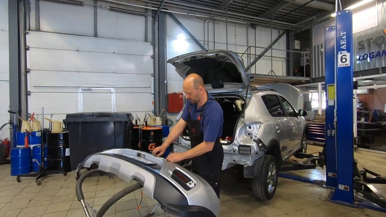 Установка парктроников и камеры заднего вида на Рено Сандеро Степвей смотреть онлайн