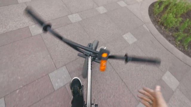 BMX Rush in Saint-P (with Nikita Zharkov) смотреть онлайн