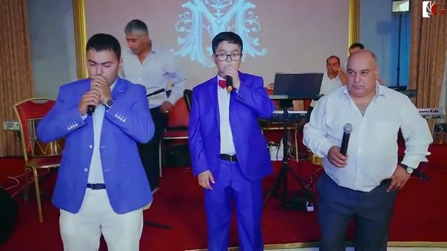 Шикарный подарок песня на свадьбе от братьев и отца Пробирает до слез Обрезка 01 смотреть онлайн