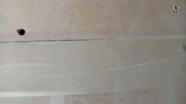 Замена треснутой плитки смотреть онлайн