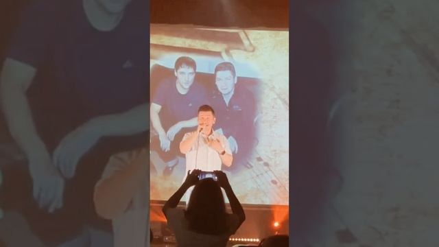 Андрей Картавцев на вечере памяти Ю. Шатунова. смотреть онлайн