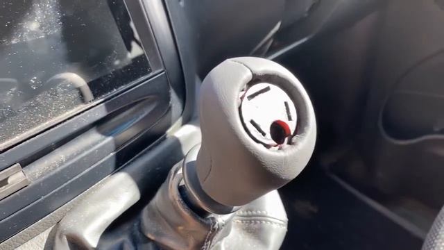 Mercedes Vito 2012 W639 Gear Knob Change/Swap смотреть онлайн