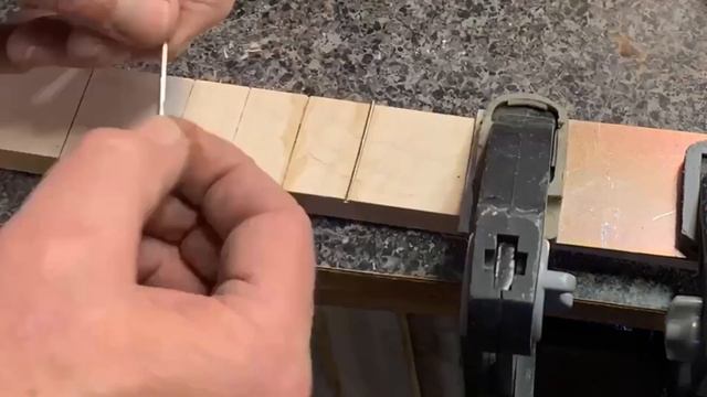 Building A Mountain Dulcimer смотреть онлайн