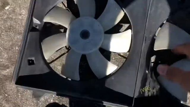 Honda Accord Radiator Fan/ Cooling Fan Replacement (2003-2007) смотреть онлайн
