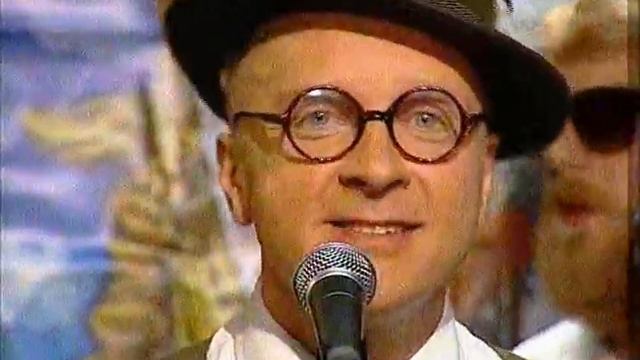 А чемний легінь на пруду смотреть онлайн