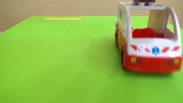 У СВИНКИ БОЛИТ ЖИВОТ. ФАСТ-ФУД НЕЛЬЗЯ ЕСТЬ - РАЗВИВАЮЩИЕ ВИДЕО. ЛЕЧИМ СВИНКУ смотреть онлайн