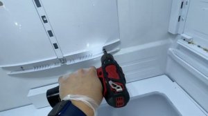 Проблема всех холодильников Samsung. Не холодит. Как ее решить? Разбираем холодильник в США