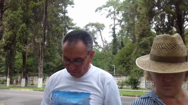 Автограф-сессия Лины Беляровой для гостей Пицунды (2018). смотреть онлайн