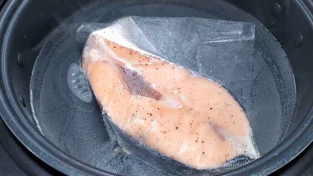 СТЕЙК ИЗ ЛОСОСЯ СУ - ВИД ( SOUS - VIDE) смотреть онлайн