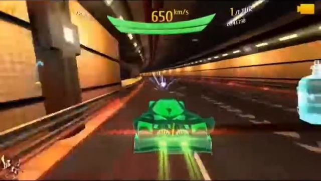 Asphalt 8  ЕТО ТАЧКА РАЗВИВАЕТ СКОРОСТЬ 650KM