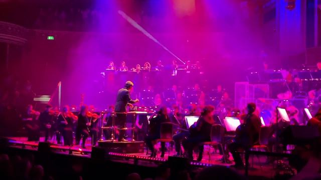 Happy by Pharrell Williams Symphonic Pop - Royal Philharmonic Orchestra - смотреть онлайн