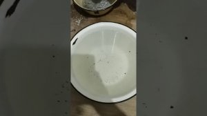 Как открутить и снять чугунную батарею?