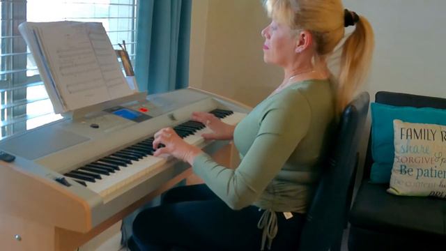 Franz Behr - In May - Piano By Dalia Matarama Llorens смотреть онлайн