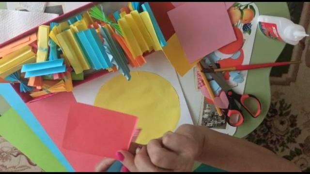 аппликация "Клоун Ириска" смотреть онлайн