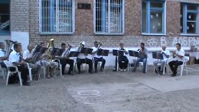 «Еврейское попурри» – Духовой оркестр на празднике смотреть онлайн