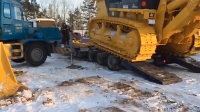 Перевозка бульдозера весом 41 тонна по России смотреть онлайн