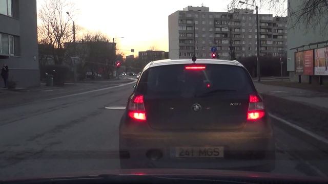8 Марта (8 märts) 2015 Таллин (Ласна, Центр, Муста-Lasnamäe-Kesklinn-Mustamäe) смотреть онлайн