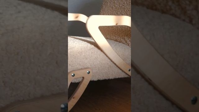 Кресло для отдыха. Для заказа пишите нам @homesolutions_lk #кресло #мебельиздерева #мебельспб #спб смотреть онлайн