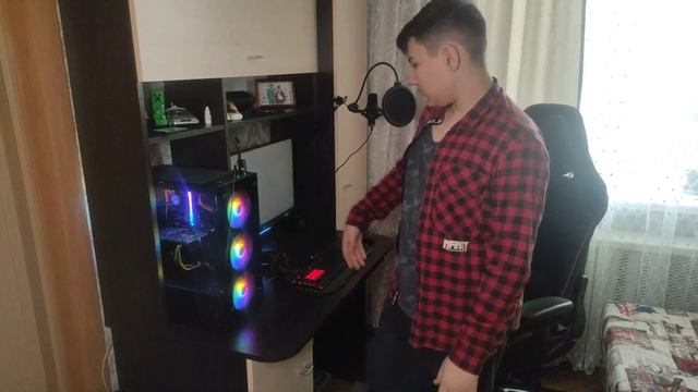 О новом графике. Насколько часто я буду выпускать видео? Будут ли стримы? смотреть онлайн